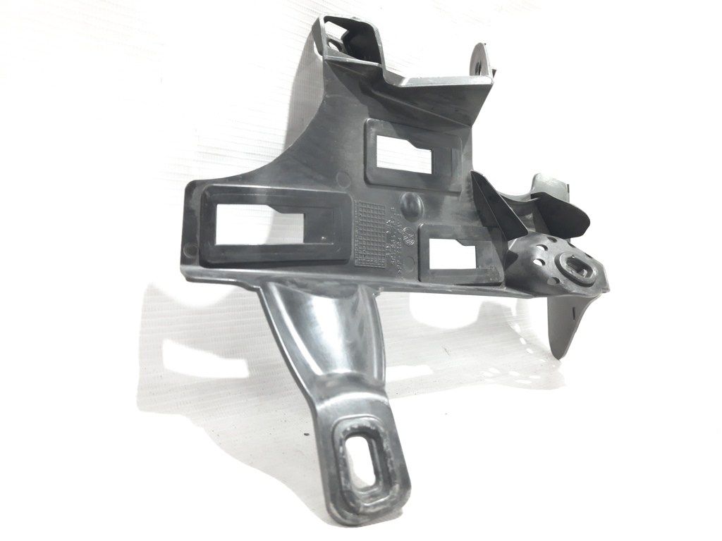 Passat s Кронштейн упора ноги Volkswagen Passat S 2012 5C1864767B Volkswagen Passat S 15