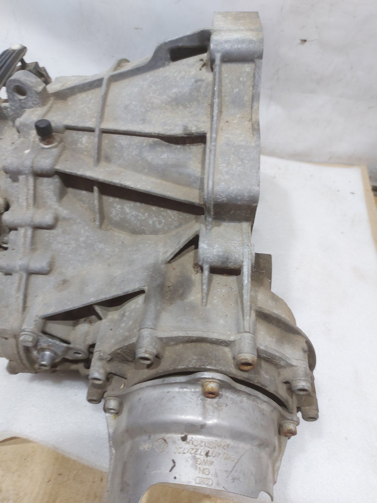 A4 Коробка МКПП Audi A4 2014 0B1301103 Audi A4 9