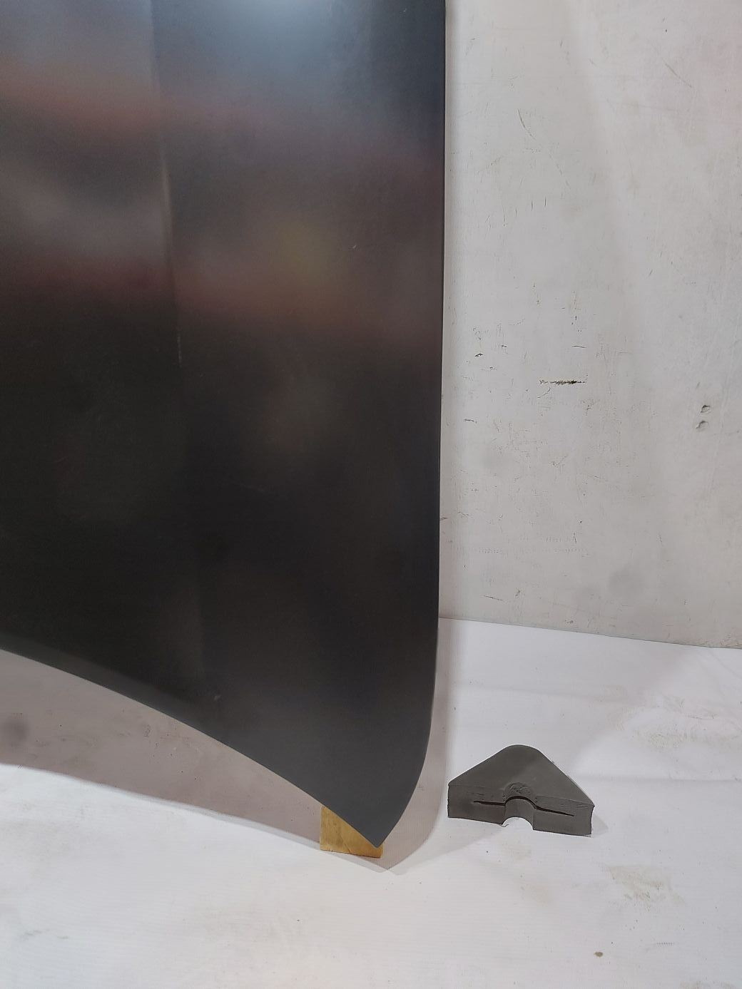 Капоты Капот (дефект) Mitsubishi Outlander 2016-2020 5900A739 Mitsubishi Outlander 2