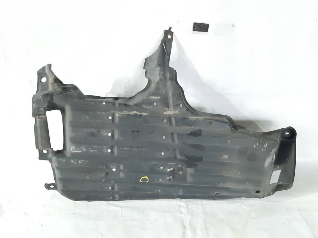 Camry Захист передньої частини кузова нижній лівий Toyota Camry 2015-2017 5839906110 Toyota Camry 4