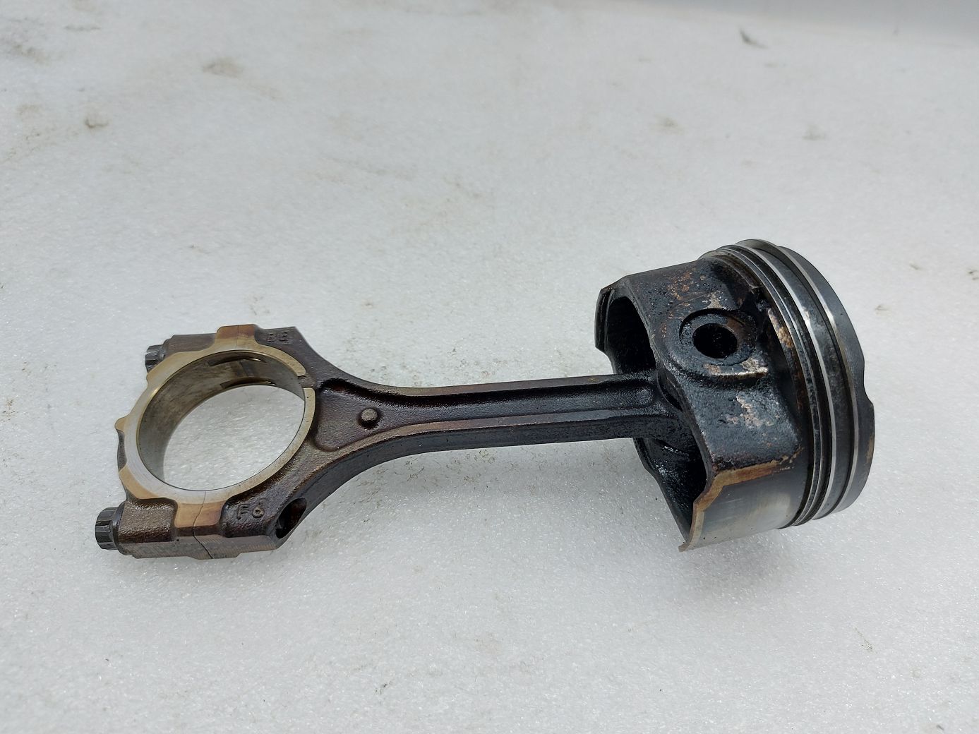 Veloster. Шатун із поршнем Hyundai Veloster 2012-2017 235102B010 Hyundai Veloster Veloster. Шатун із поршнем Hyundai Veloster 2012-2017 235102B010 Hyundai Veloster