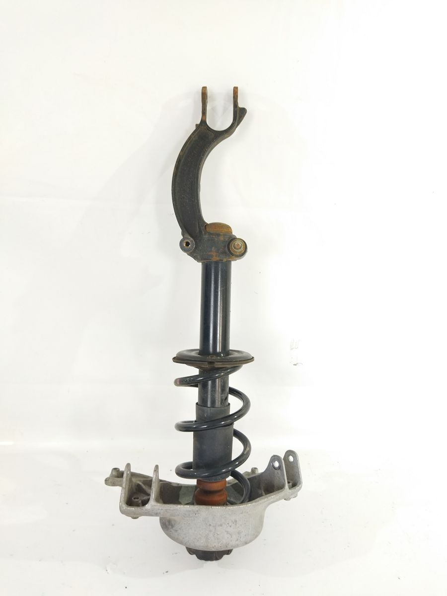 A4. Стійка амортизатора передня (ліва)/права Audi A4 2013-2016 8K0413031BA Audi A4 A4. Стійка амортизатора передня (ліва)/права Audi A4 2013-2016 8K0413031BA Audi A4