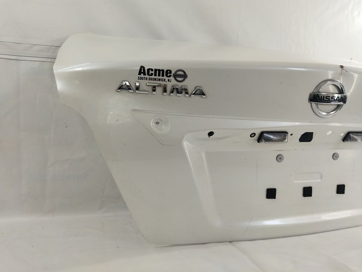 Altima Кришка багажника (вм'ятина) Nissan Altima 2013-2015 843003TA0A Nissan Altima 3