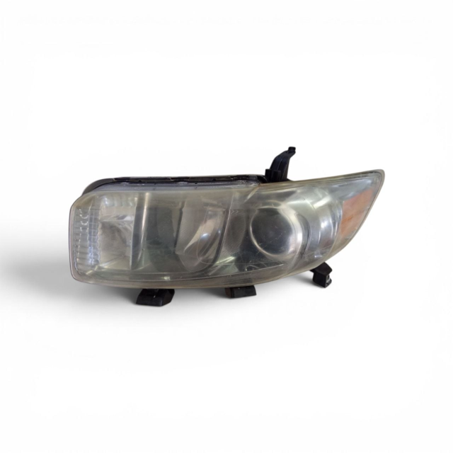 Scion xb. Фара ліва (дефект корпуса) Toyota Scion XB 2008-2010 8117012B90 Toyota Scion XB