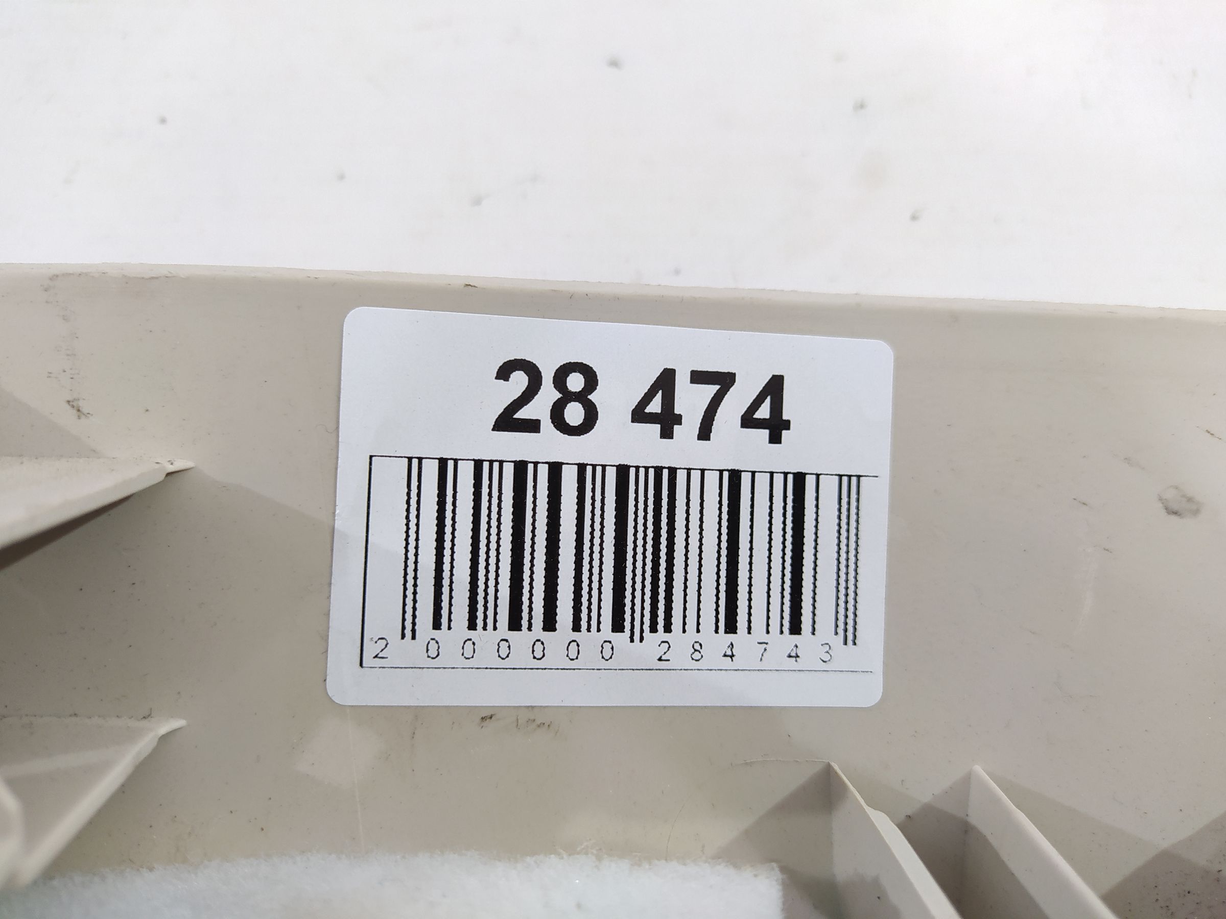 200 Накладка стойки задней левая Chrysler 200 2015-2017 1WW27ML2AC Chrysler 200 3