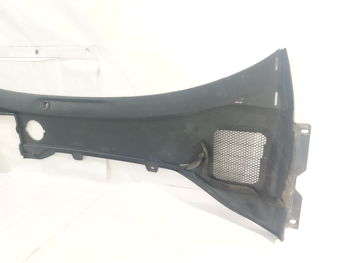 S60 Решетка дворников Volvo S60 2011-2018 31402672 Volvo S60 6