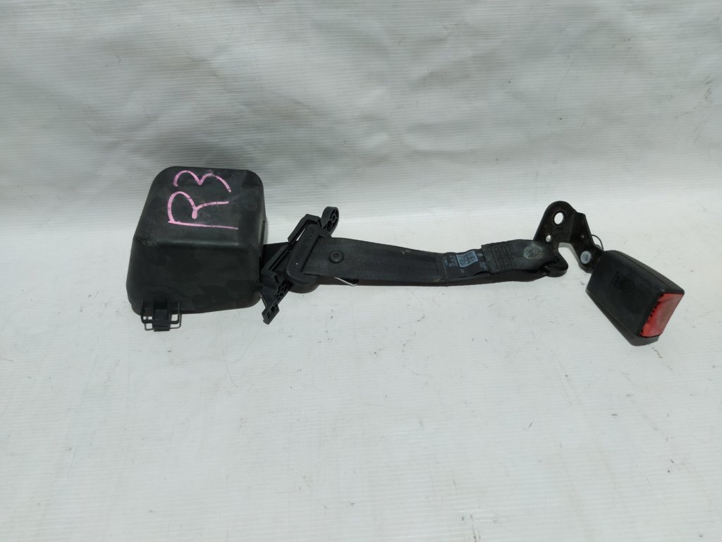 Passat s Ремінь безпеки задній центральний Volkswagen Passat S 2012-2019 561857807RAA Volkswagen Passat S 8