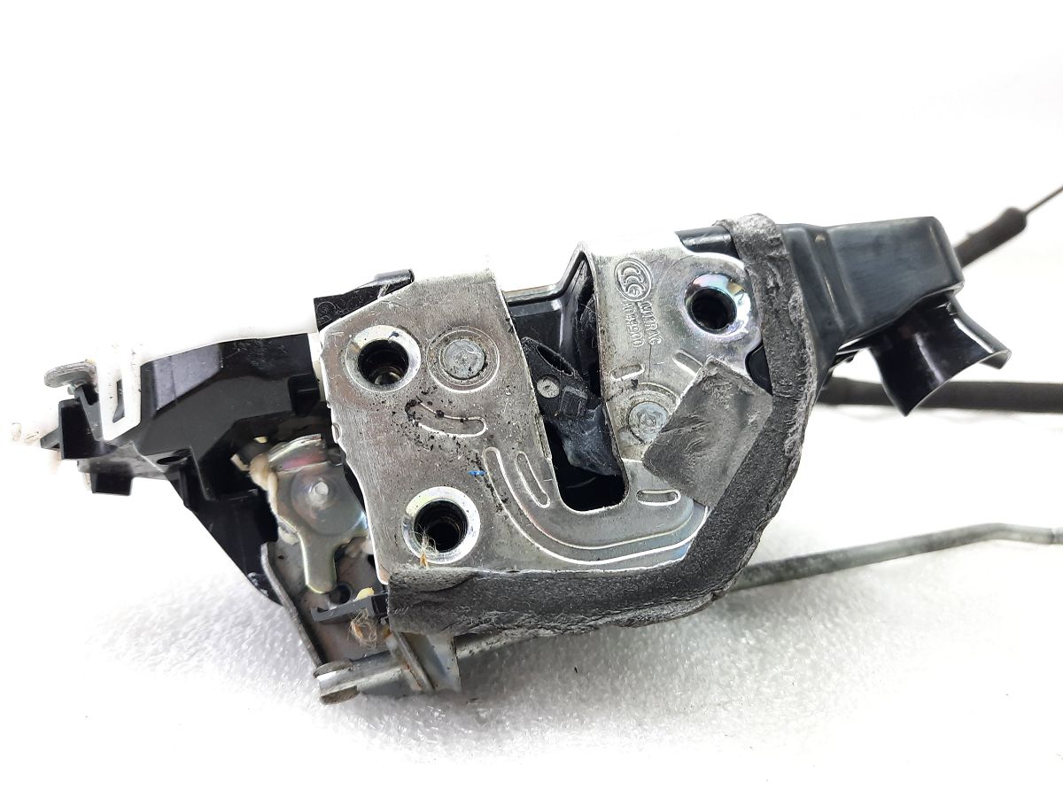 Crosstrek Замок двері передньої правої Subaru Crosstrek 2014-2018 61032VA080 Subaru Crosstrek 3