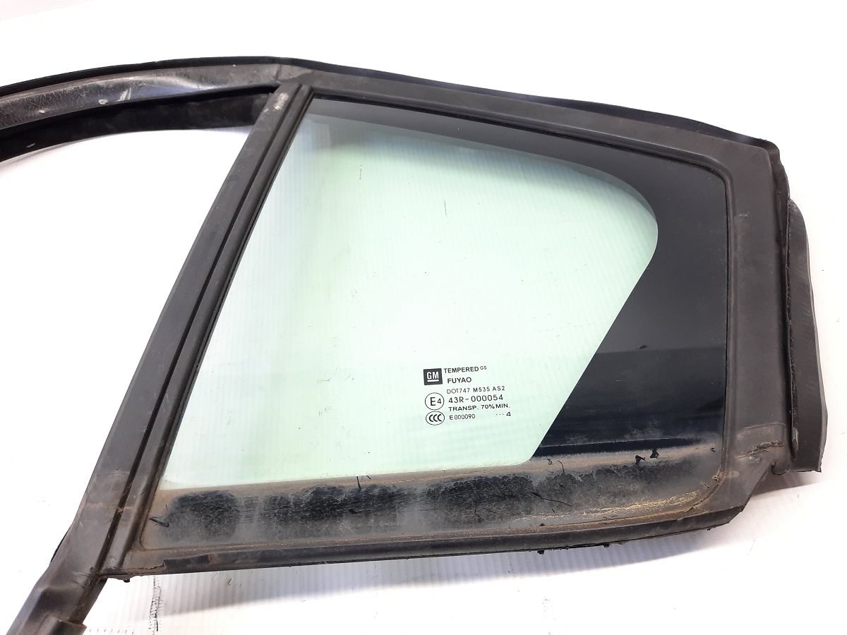 Cruze Направляюча гумка скла двері задньої лівої Chevrolet Cruze 2012-2013 95321655 Chevrolet Cruze 6