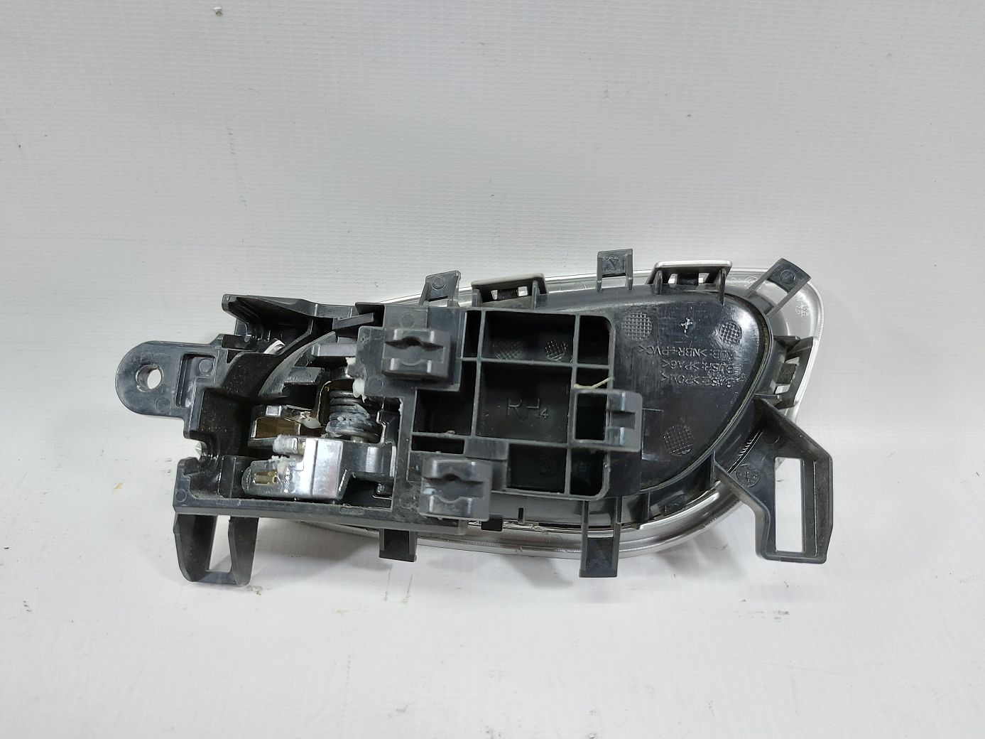  Ручка дверей передньої правої внутрішня (хром) Nissan Sentra `2013-2019 806703SG0C Nissan Sentra 3