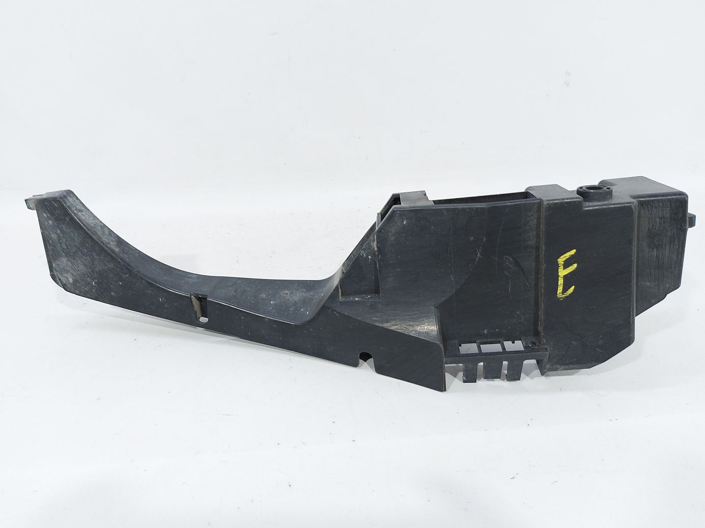 Charger Кронштейн бампера заднього бічний лівий Dodge Charger 2011-2014 5182269AD Dodge Charger 4 Charger Кронштейн бампера заднього бічний лівий Dodge Charger 2011-2014 5182269AD Dodge Charger 4