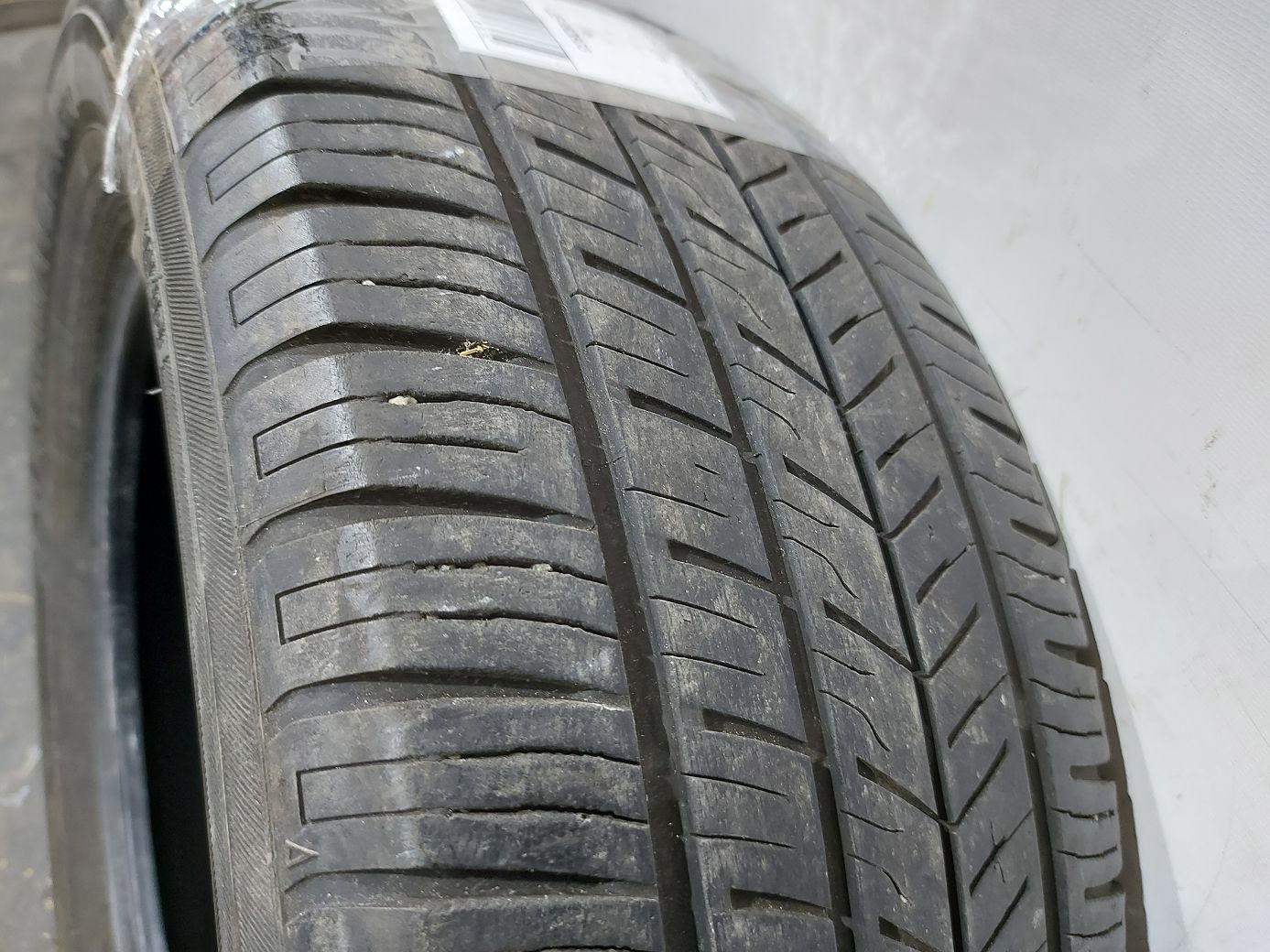  Гума Yokohama GTX 235/60R17 14