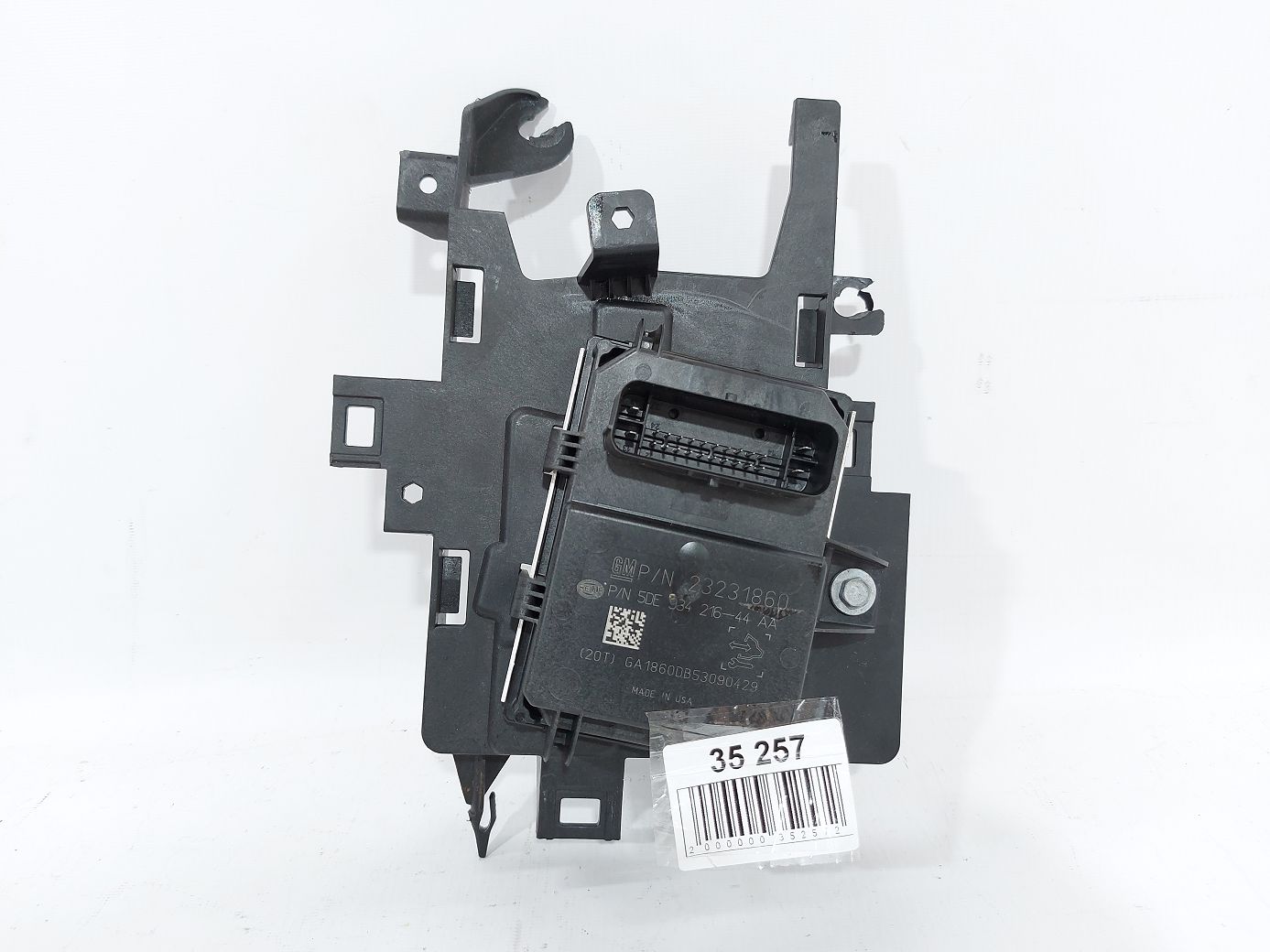 Ats. Блок керування бензонасосом Cadillac ATS 2014-2016 23488119 Cadillac ATS