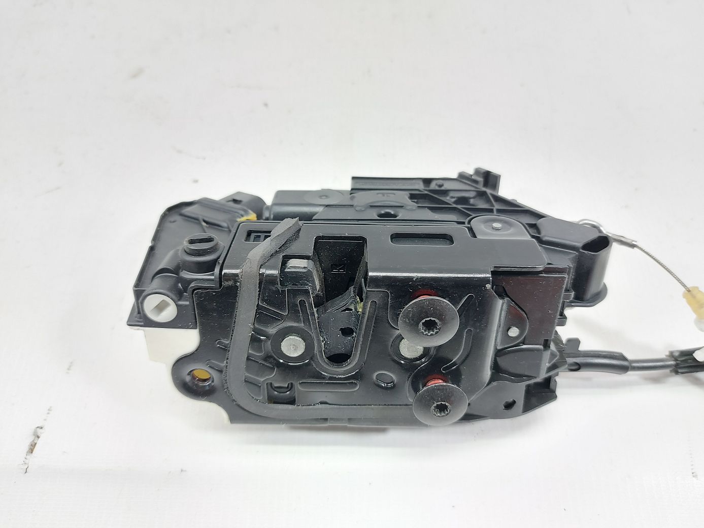 Passat cc Замок двери задней левой Volkswagen Passat CC 2013-2017 5N0839015H Volkswagen Passat CC 1