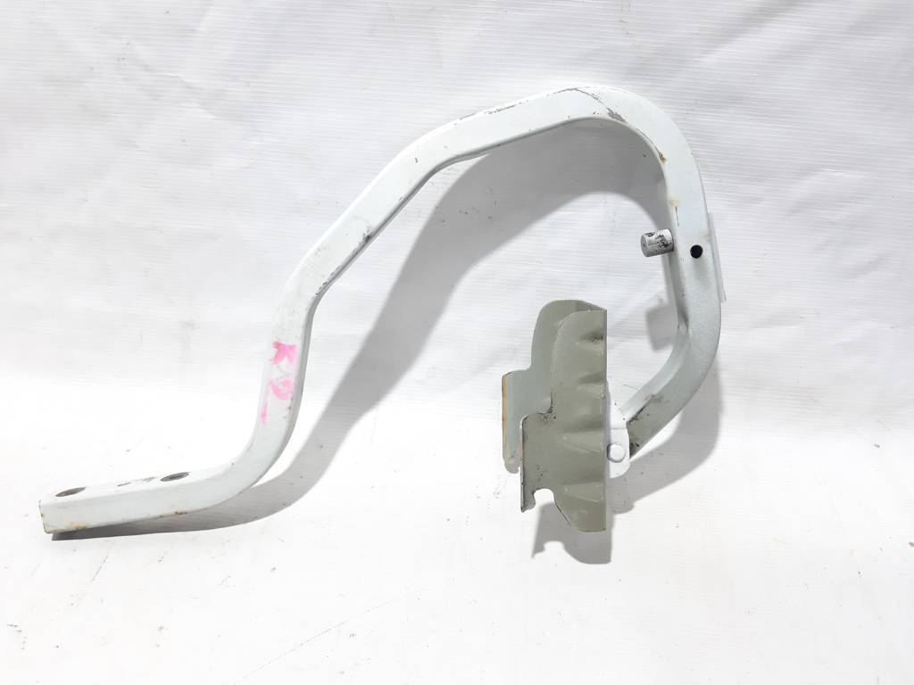 Sentra Петля кришки багажника права/ліва Nissan Sentra 2013-2019 H44003SGMA Nissan Sentra 8