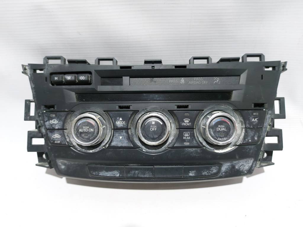 6. Кнопки керування клімат контролем Mazda 6 2014-2015 GHP955150D08 Mazda 6