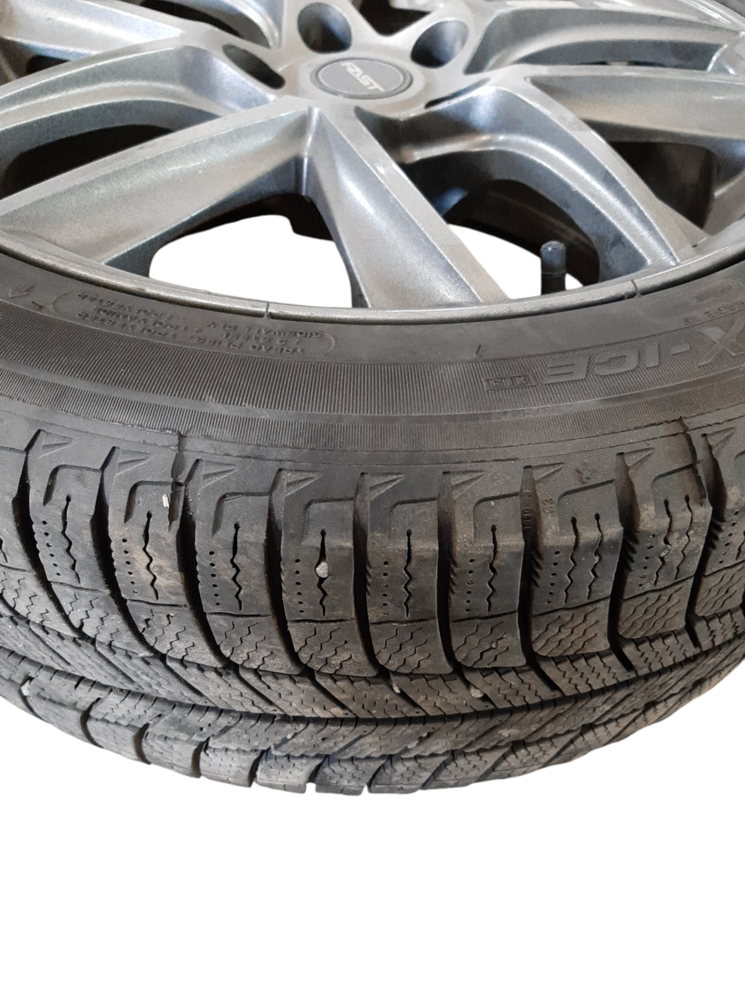 Leaf Диск із гумою R17 Nissan Leaf 2018-2025 Nissan Leaf 3 Leaf Диск із гумою R17 Nissan Leaf 2018-2025 Nissan Leaf 3