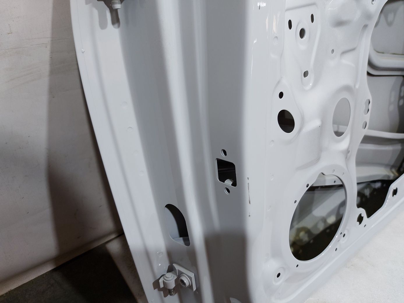 Двери Дверь передняя правая (белая) Volkswagen 12D831056 Volkswagen ID.6 25