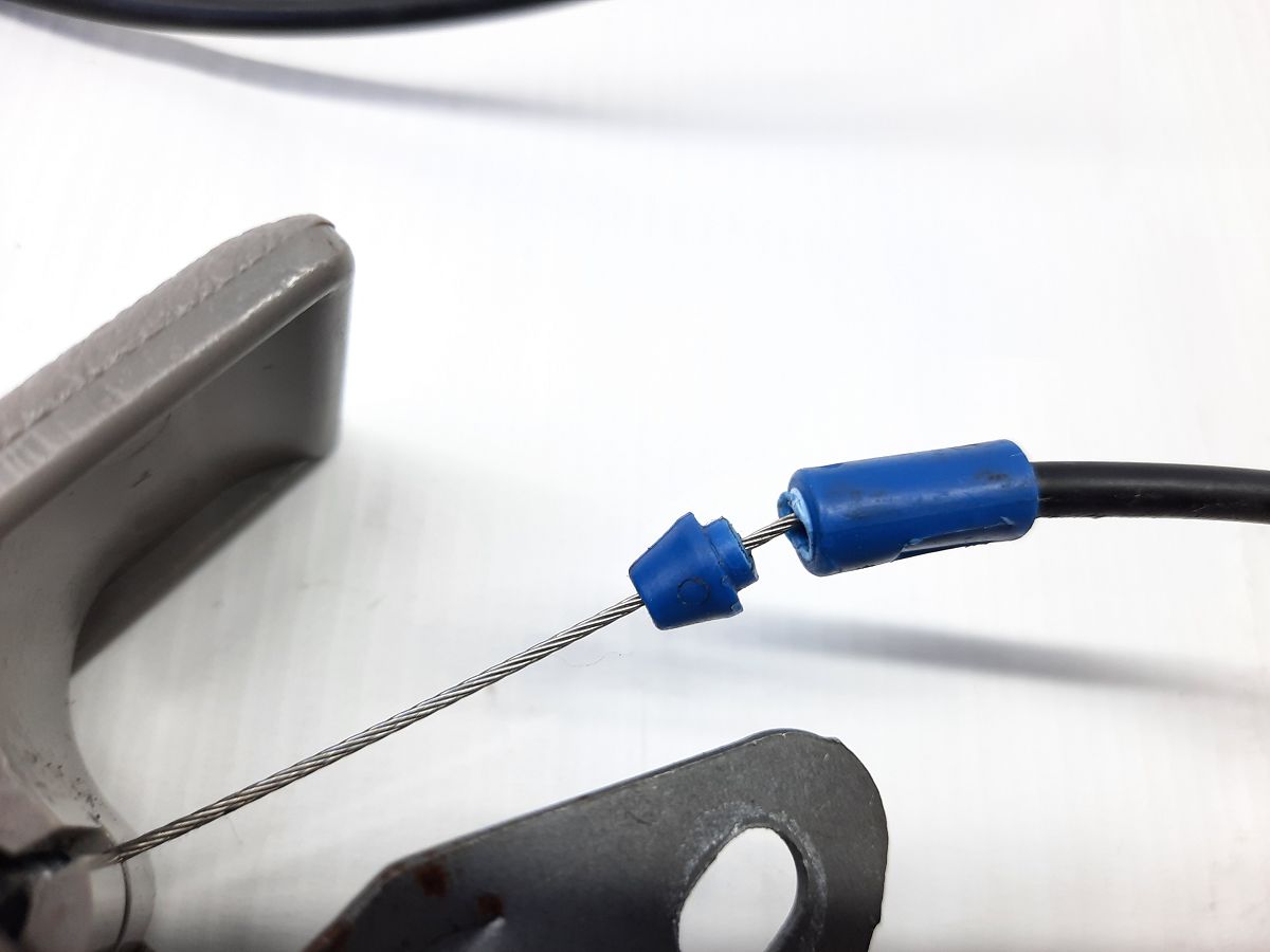 Insight Трос открывания капота Honda Insight 2010-2014 74130TM8A01 Honda Insight 13