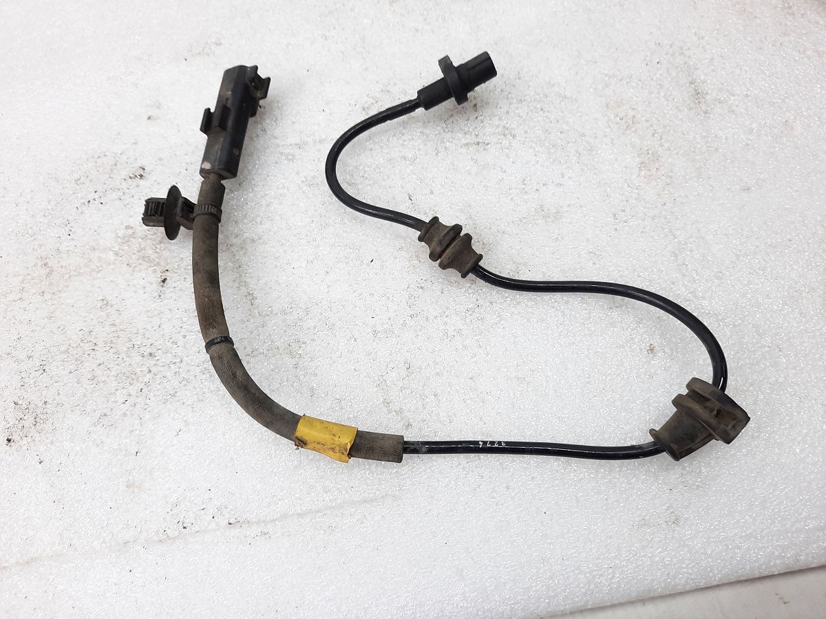 Focus Датчик ABS колеса заднього правого Ford Focus 2013 DG9C2C190CD Ford Focus 3