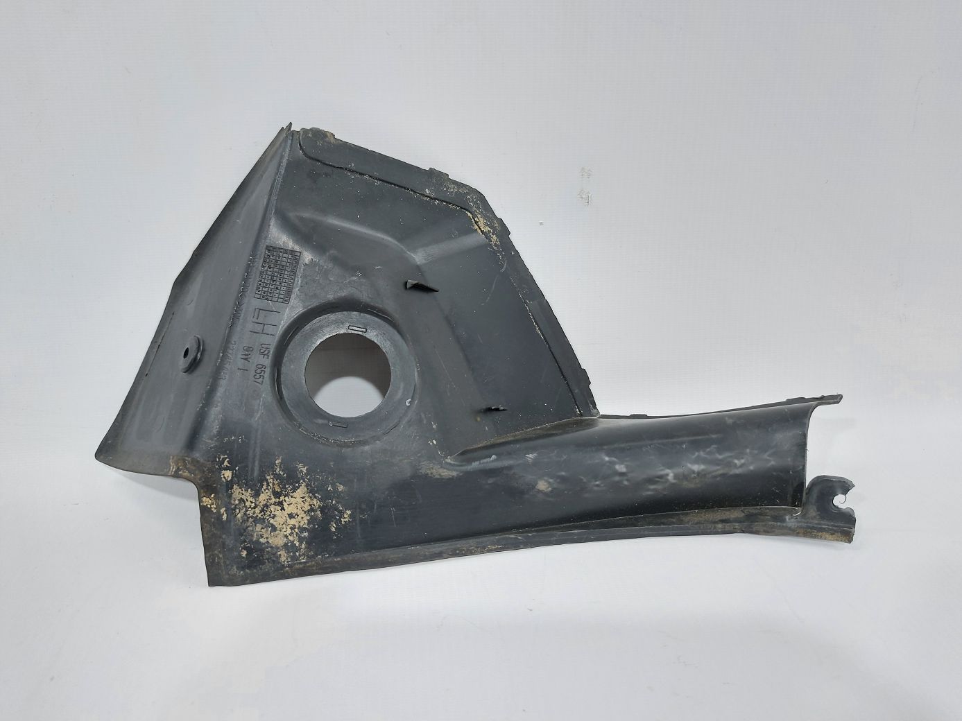 Volt Накладка фонаря заднего левая Chevrolet Volt 2011-2015 22745413 Chevrolet Volt 3
