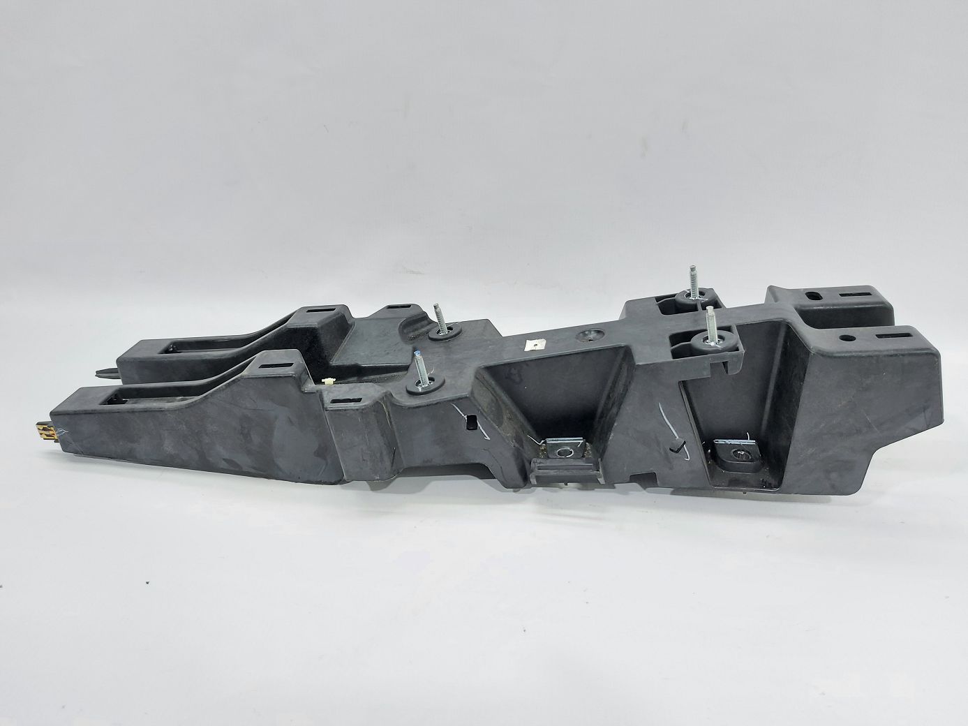 Journey. Крепление консоли центральной Dodge Journey 2012-2016 3000549LFN Dodge Journey