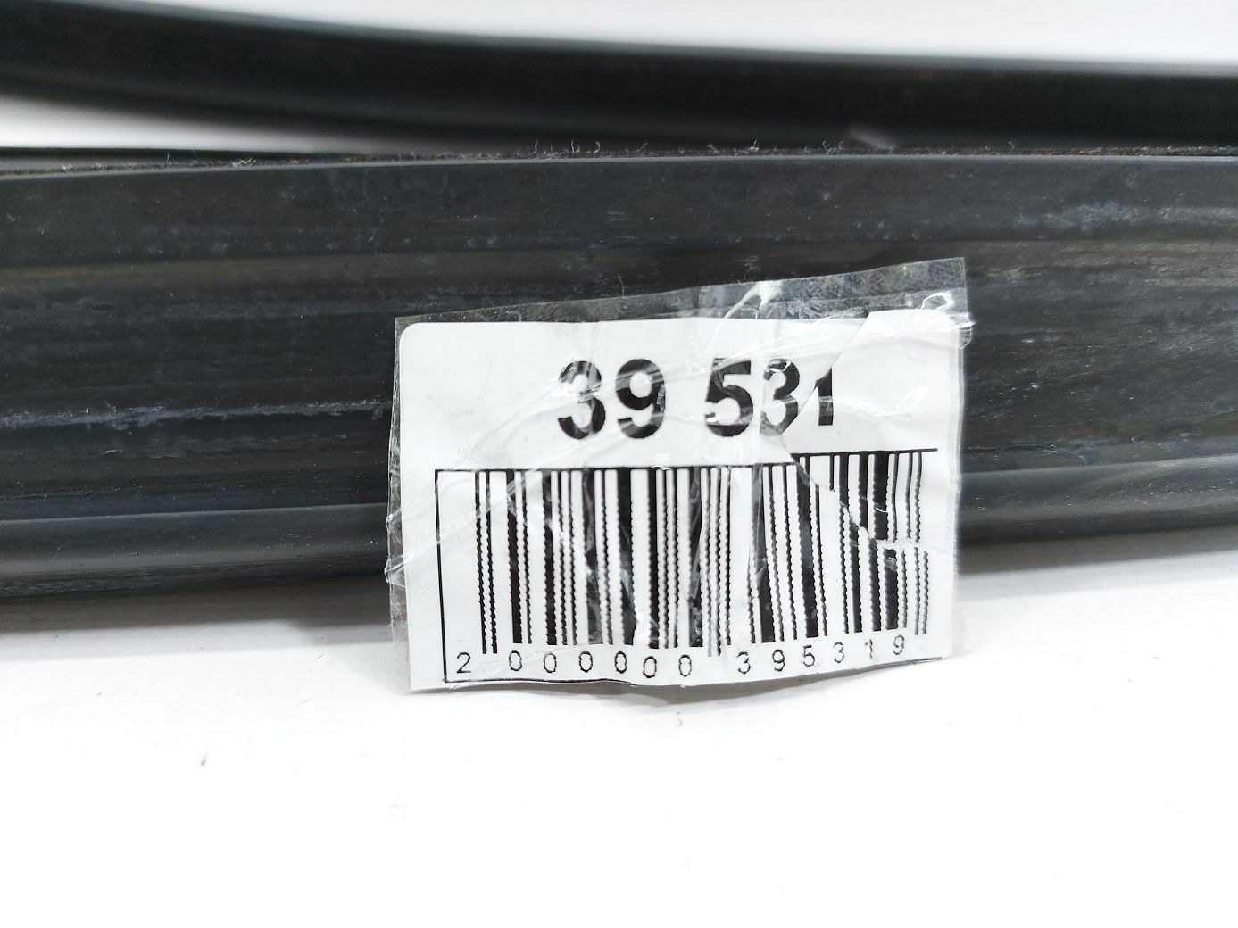 7 series Напрямна гумка скла дверей передньої лівої BMW 7 2009-2015 51337178009 BMW 7 3 7 series Напрямна гумка скла дверей передньої лівої BMW 7 2009-2015 51337178009 BMW 7 3