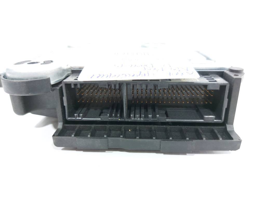 Dart Блок управления Air Bag (не рабочий) Dodge Dart 2013-2015 68245834AA Dodge Dart 18