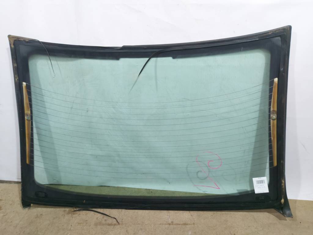 Dart Скло заднє (зламані вусики підігріву) Dodge Dart 2013-2019 68081967AE Dodge Dart 16