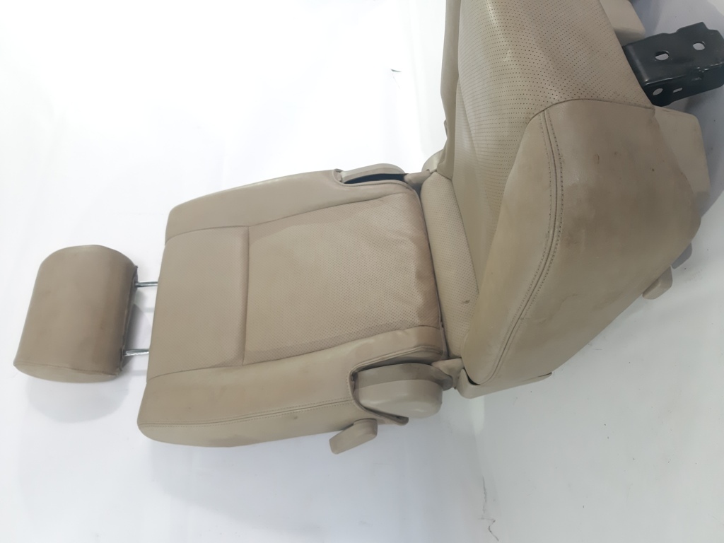 Land cruiser Сиденье заднее правое Toyota LAND CRUISER 2092-2002 7106560130B0 Toyota LAND CRUISER 2