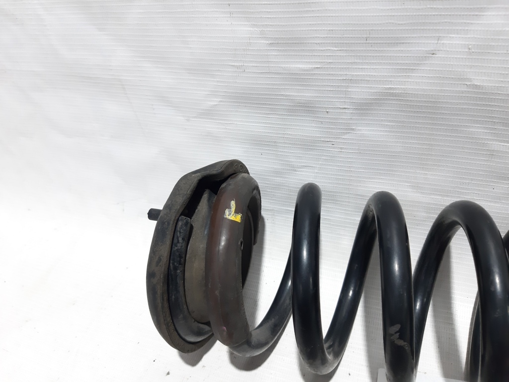 Cadenza Пружина задня ліва/права Kia CADENZA 2014-2016 553353V054DS Kia CADENZA 9