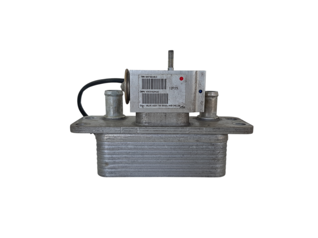 Model s. Клапан радіатора системи охолодження батареї Tesla Model S 2012-2016 100747600D Tesla Model S Model s. Клапан радіатора системи охолодження батареї Tesla Model S 2012-2016 100747600D Tesla Model S