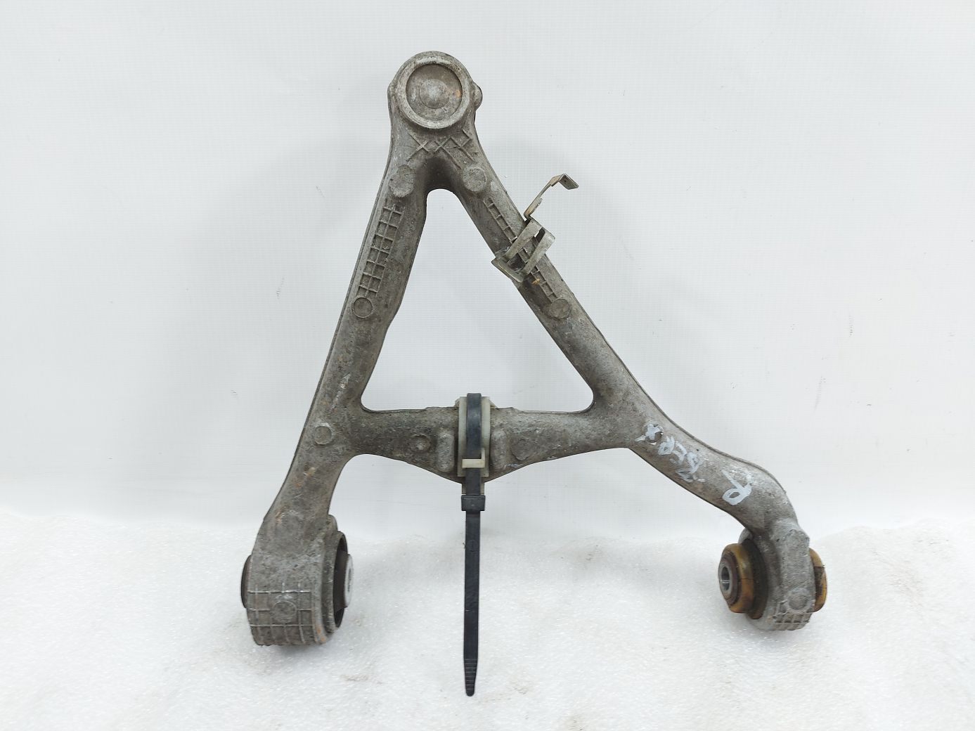 Xf Важіль задньої підвіски передній верхній правий Jaguar XF 2009-2015 C2Z31678 Jaguar XF 3 Xf Важіль задньої підвіски передній верхній правий Jaguar XF 2009-2015 C2Z31678 Jaguar XF 3