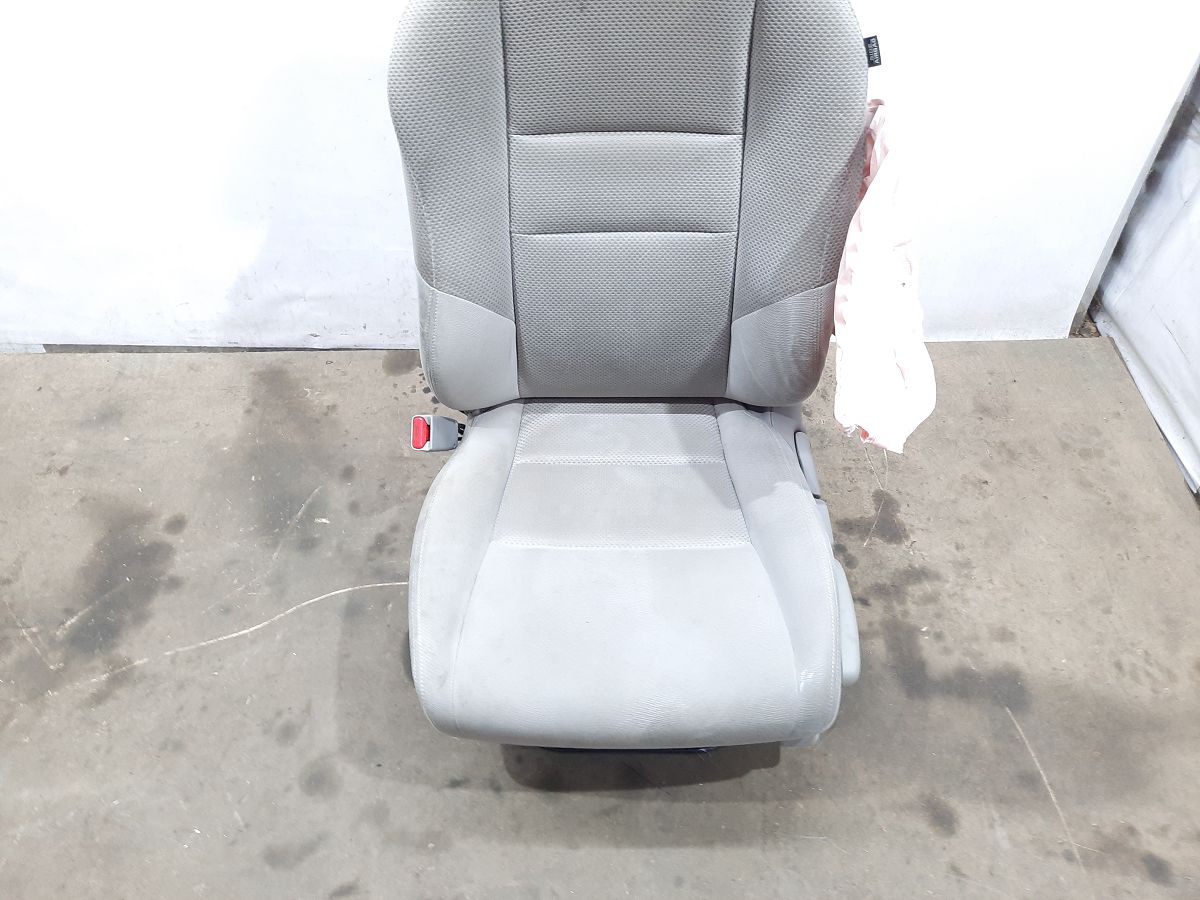 Insight Сидение водителя Honda Insight 2010-2014 81526TM8A02 Honda Insight 8