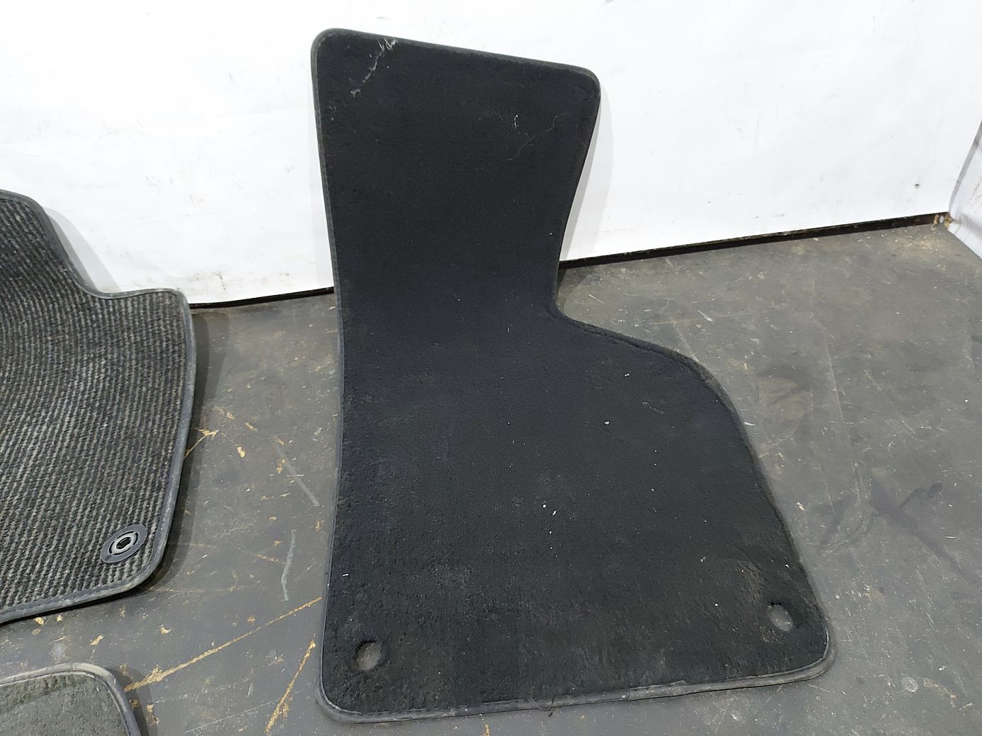 Regal Коврики салона (к-кт) неоригинал разные Buick Regal 2013-2015 84363497 Buick Regal 7 Regal Коврики салона (к-кт) неоригинал разные Buick Regal 2013-2015 84363497 Buick Regal 7