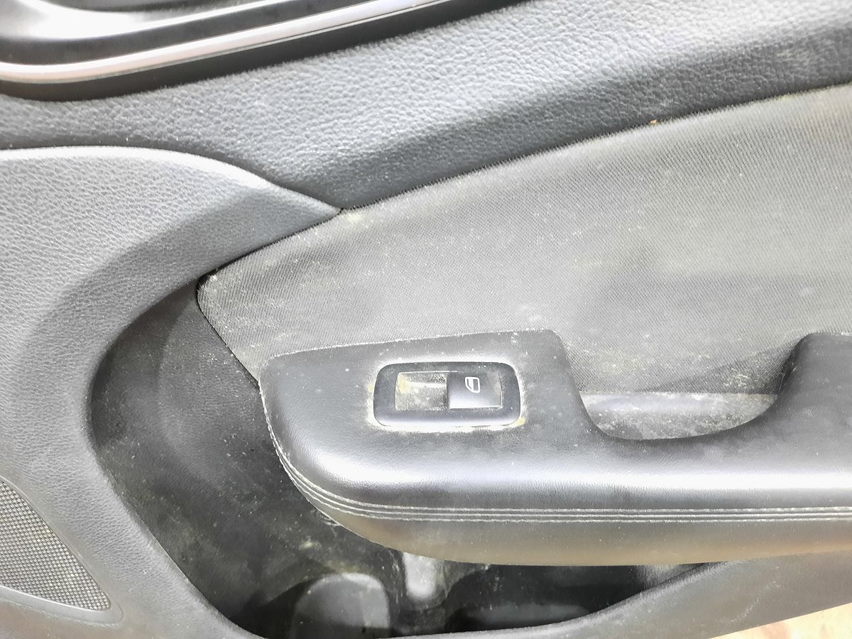 200 limited Дверь задняя правая Chrysler 200 Limited 2015-2017 68248178AC Chrysler 200 Limited 4 200 limited Дверь задняя правая Chrysler 200 Limited 2015-2017 68248178AC Chrysler 200 Limited 4