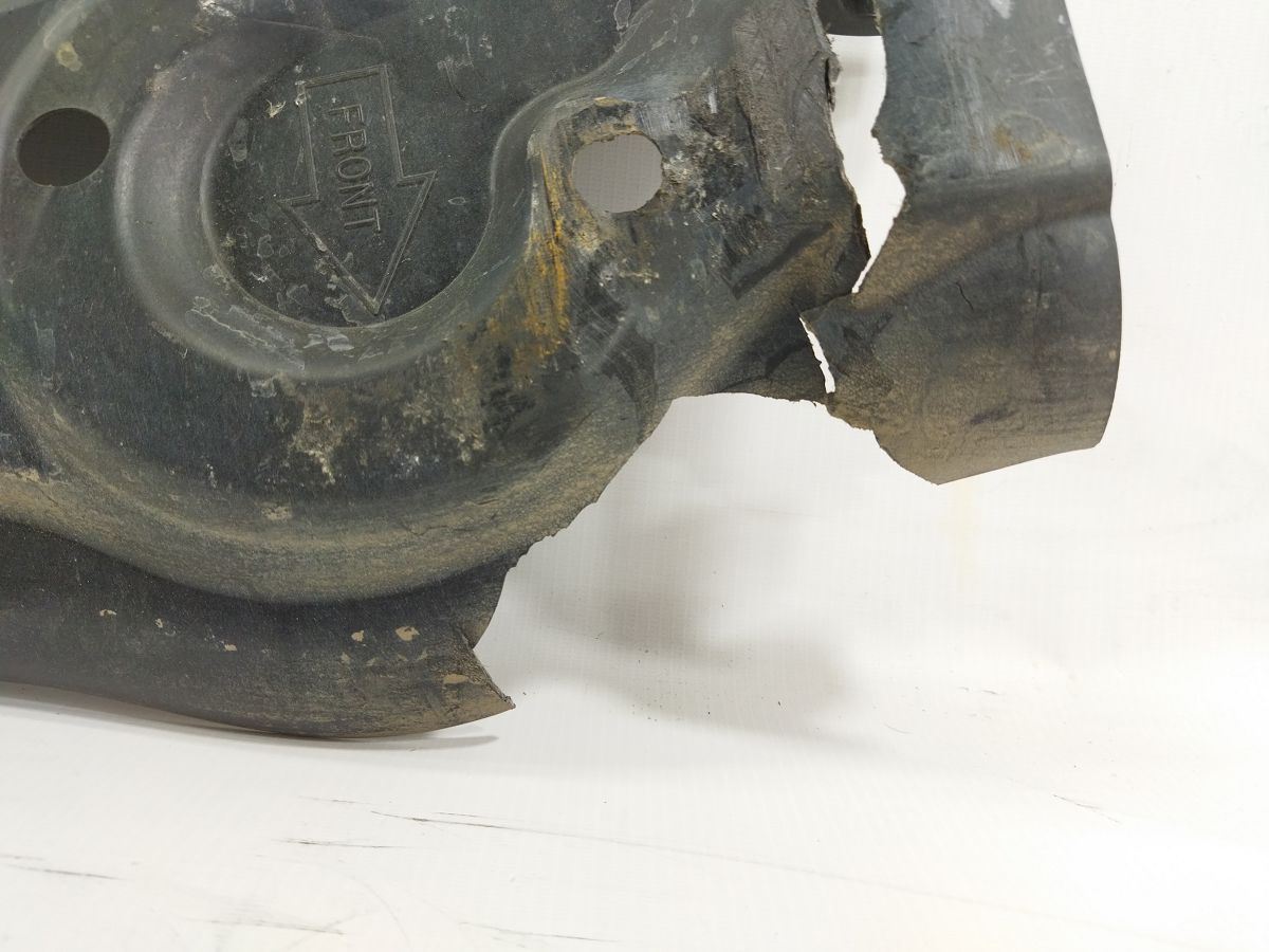 Товары с дефектами Защита рычага заднего правого (пластик) дефект Tesla Model 3 2020-2024 111130300B Tesla Model 3 3