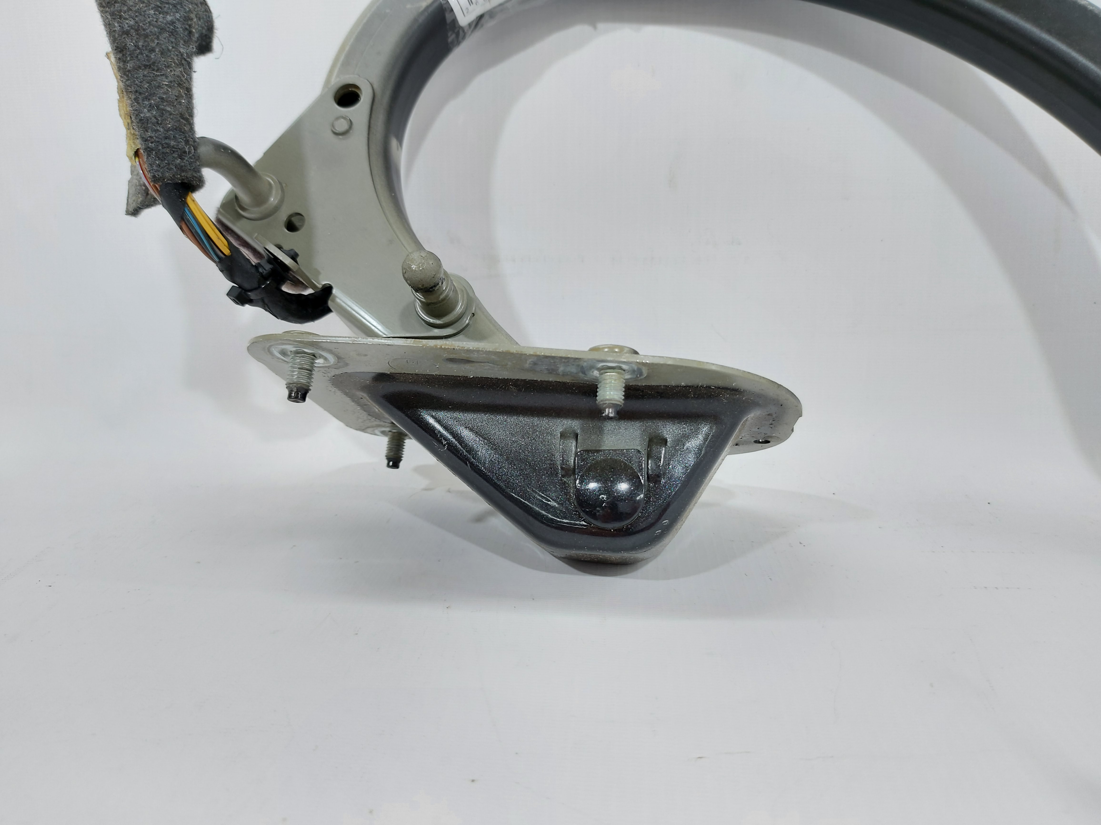 5 series Петля кришки багажника права BMW 5 series 2011-2016 41627204238 BMW 5 series 2