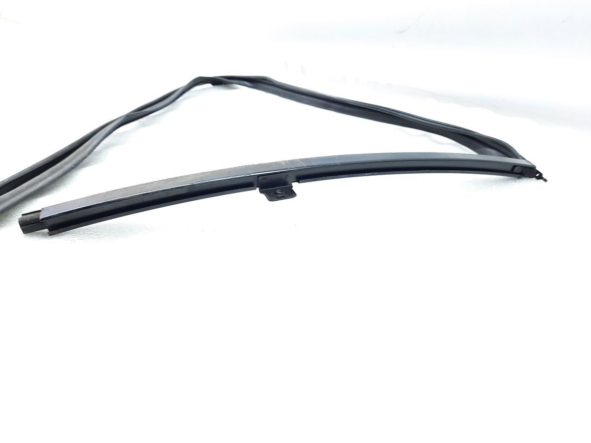 Accord Направляющая резинка стекла двери задней левой Honda Accord 2010-2012 72775TA5A01 Honda Accord 2
