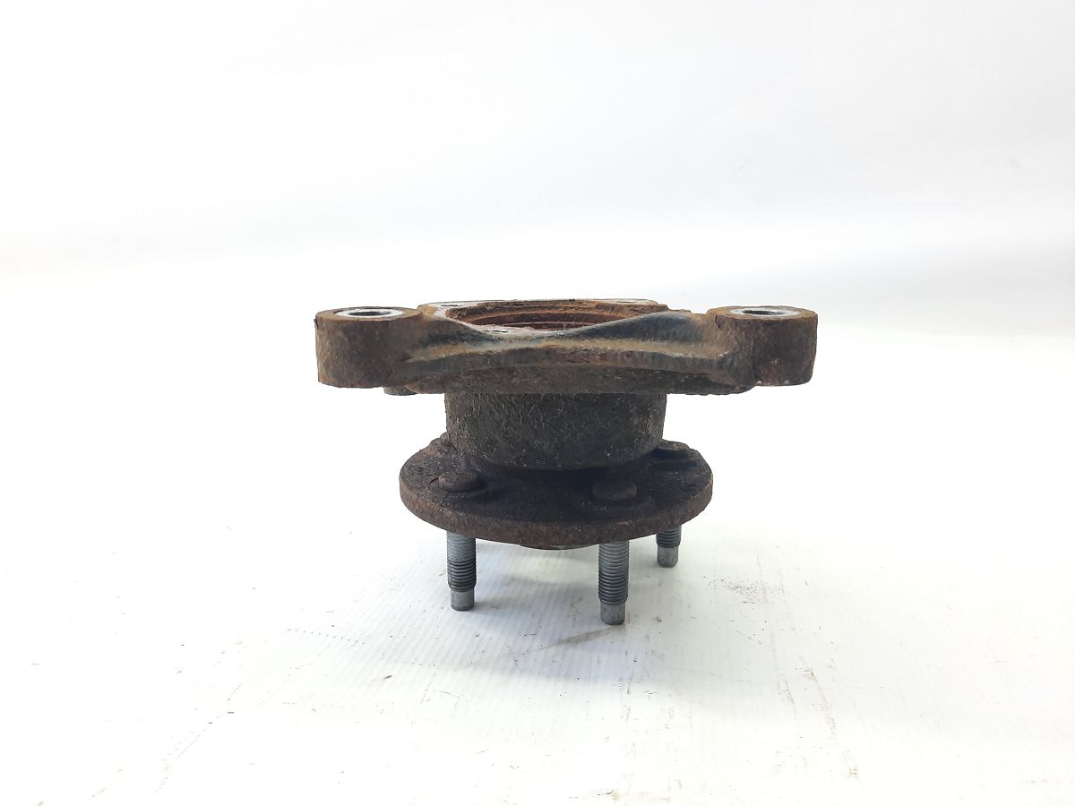 Trax Поворотный кулак задний левый Chevrolet Trax 2015-2021 95937463 Chevrolet Trax 3