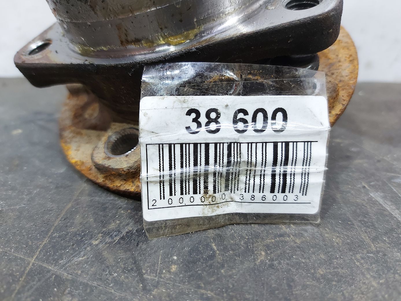 Malibu Ступица передняя левая/правая Chevrolet Malibu 2016-2021 13526966 Chevrolet Malibu 17