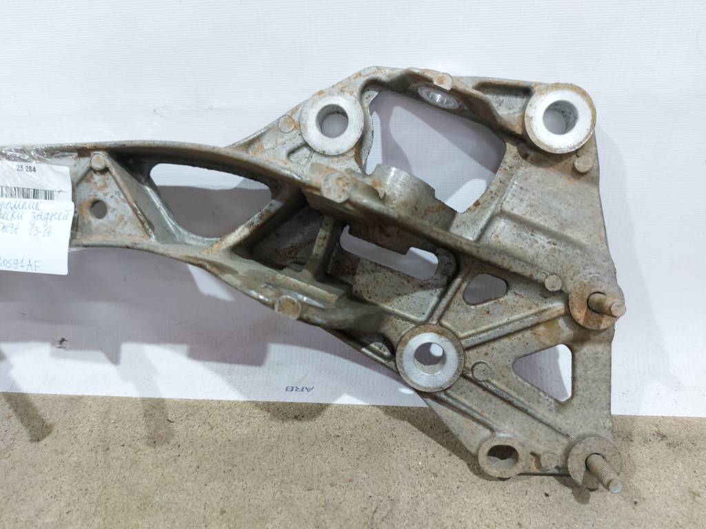 Dart Підрамник підвіски задньої Dodge Dart 2013-2019 68080591AF Dodge Dart 51