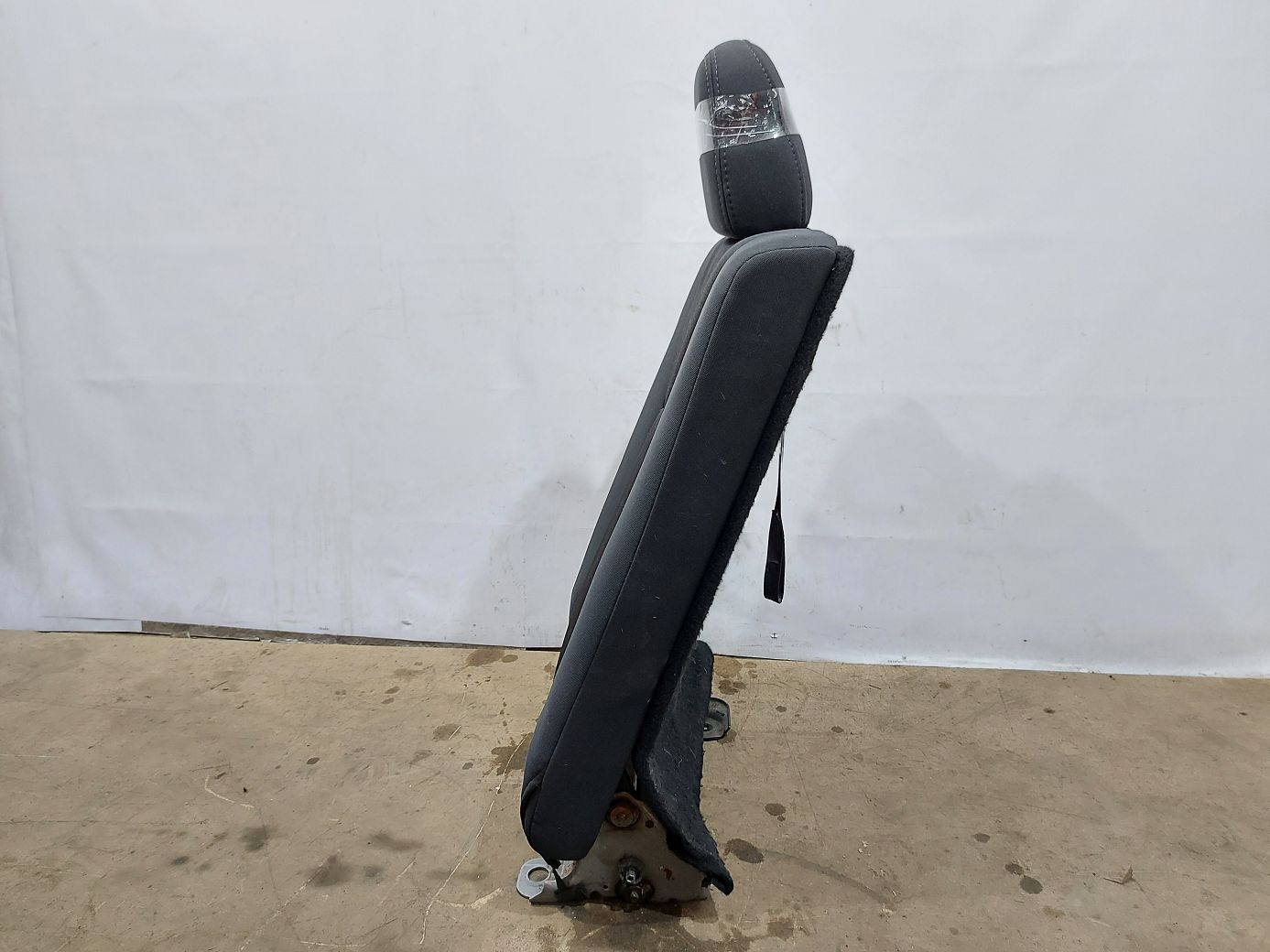 Journey Спинка третьего ряда сидений правая Dodge Journey 2011-2019 1UN38DX9AA Dodge Journey 3