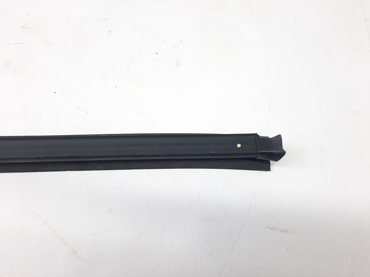 Forte Напрямна гумка скла дверей задньої правої Kia Forte 2014-2016 83541A7000 Kia Forte 4
