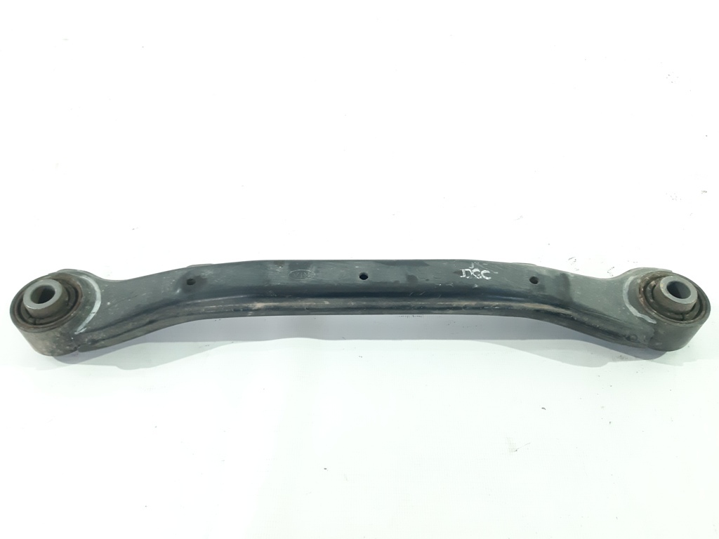 Optima Важіль заднього підрамника верхній лівий/правий Kia Optima 2012-2015 551003R050 Kia Optima 2