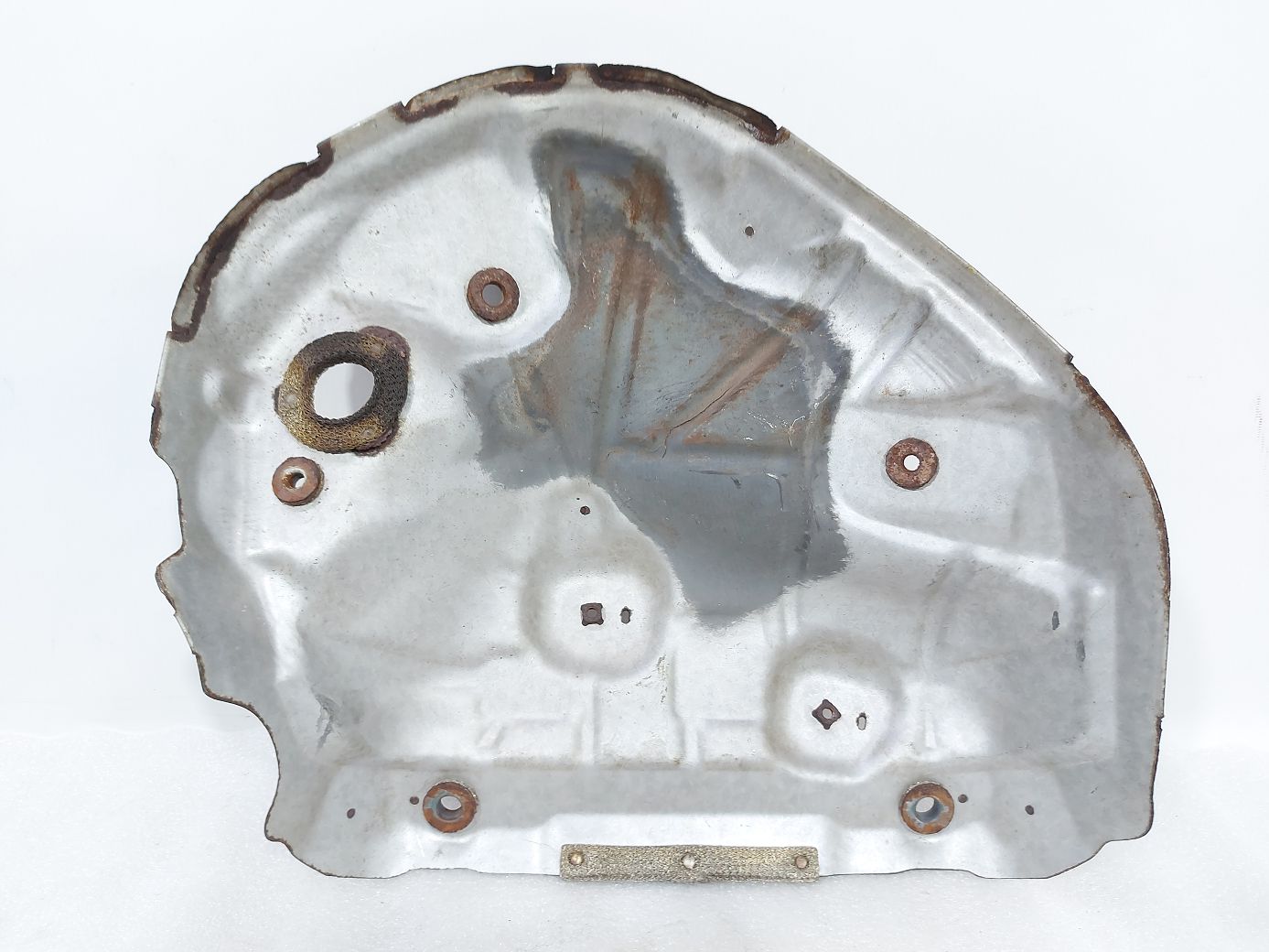 3 Тепловий екран випускного колектора Mazda 3 2014-2018 PEB413390 Mazda 3 2