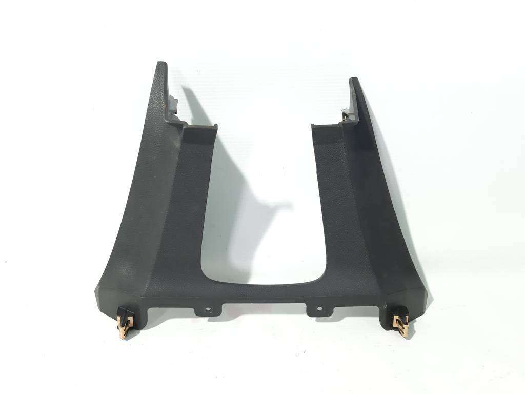 Volt. Накладка нижня торпеди Chevrolet Volt 2011-2015 20900196 Chevrolet Volt
