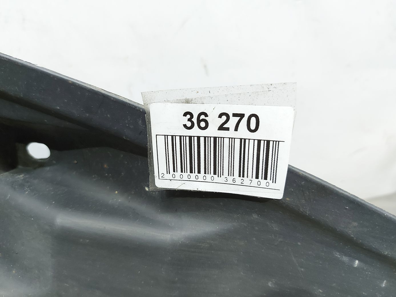 Compass Подкрылок задний правый Jeep Compass 2007-2017 5303948AC Jeep Compass 9