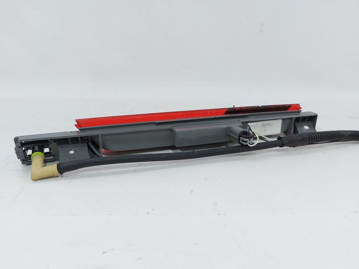 Equinox Дополнительный стоп сигнал крышки багажника Chevrolet Equinox 2010-2017 23214842 Chevrolet Equinox 4