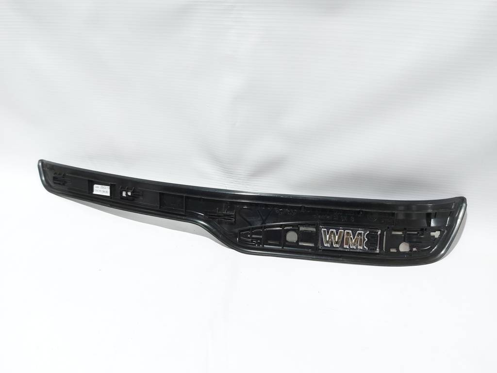 328i xdrive Обшивка порога заднього ліва BMW 328i xDrive 2009-2012 51477172297 BMW 328i xDrive 4